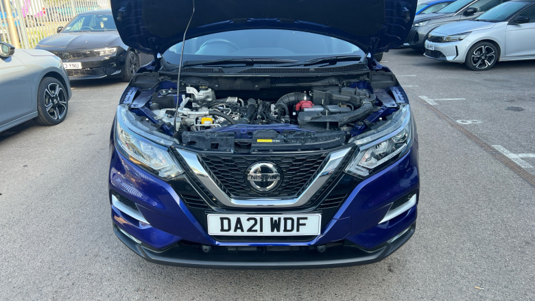 Nissan Qashqai 1.3 DiG-T 160 [157] N-Connecta 5dr DCT Glass Roof Petrol Hatchback